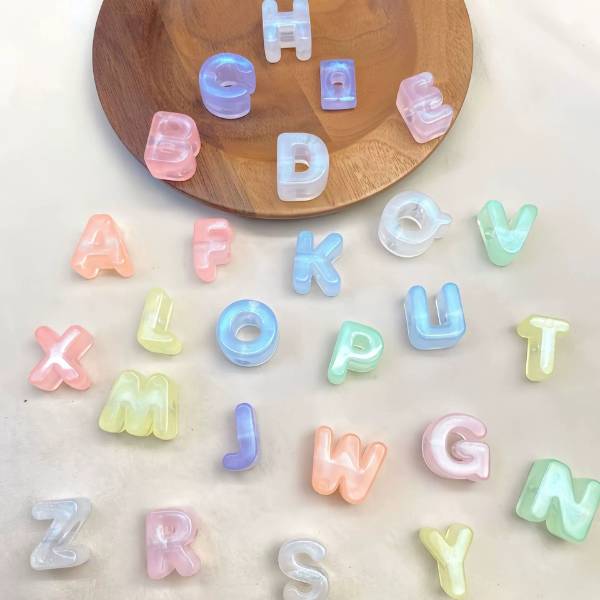 [ Set 500 Cái ] Charm Xỏ Vòng Dạ Quang Hiệu Ứng Mới [ Mix Chữ / Chỉ Chọn Được Màu / Lỗ To ] - 20754