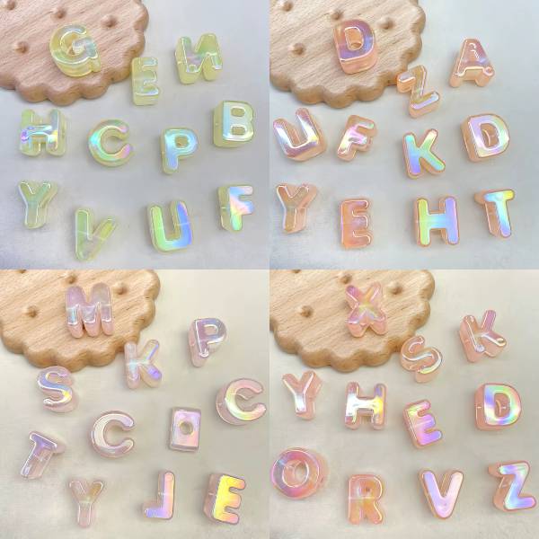 [ Set 500 Cái ] Charm Xỏ Vòng Dạ Quang Hiệu Ứng Mới [ Mix Chữ / Chỉ Chọn Được Màu / Lỗ To ] - 20755