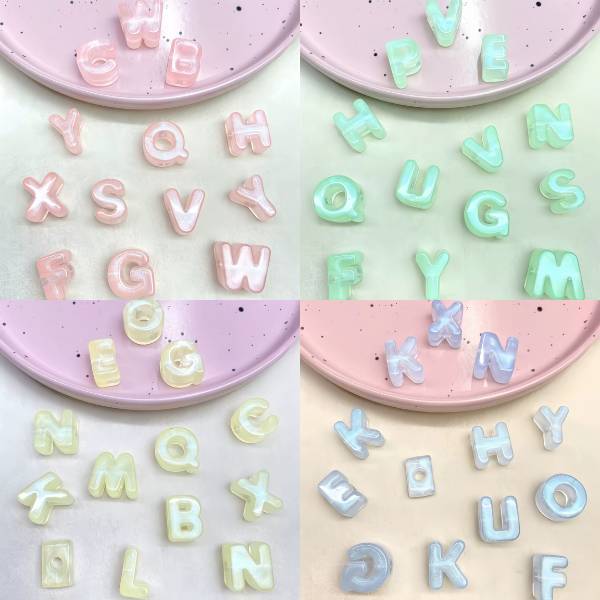 [ Set 500 Cái ] Charm Xỏ Vòng Dạ Quang Hiệu Ứng Mới [ Mix Chữ / Chỉ Chọn Được Màu / Lỗ To ] - 20754