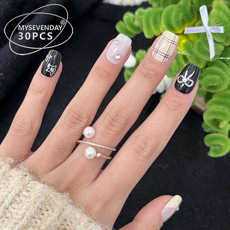 [ Set 2 Hộp ] Nail Đính Đá [ 1 Hộp 30 Cái ] - 158994