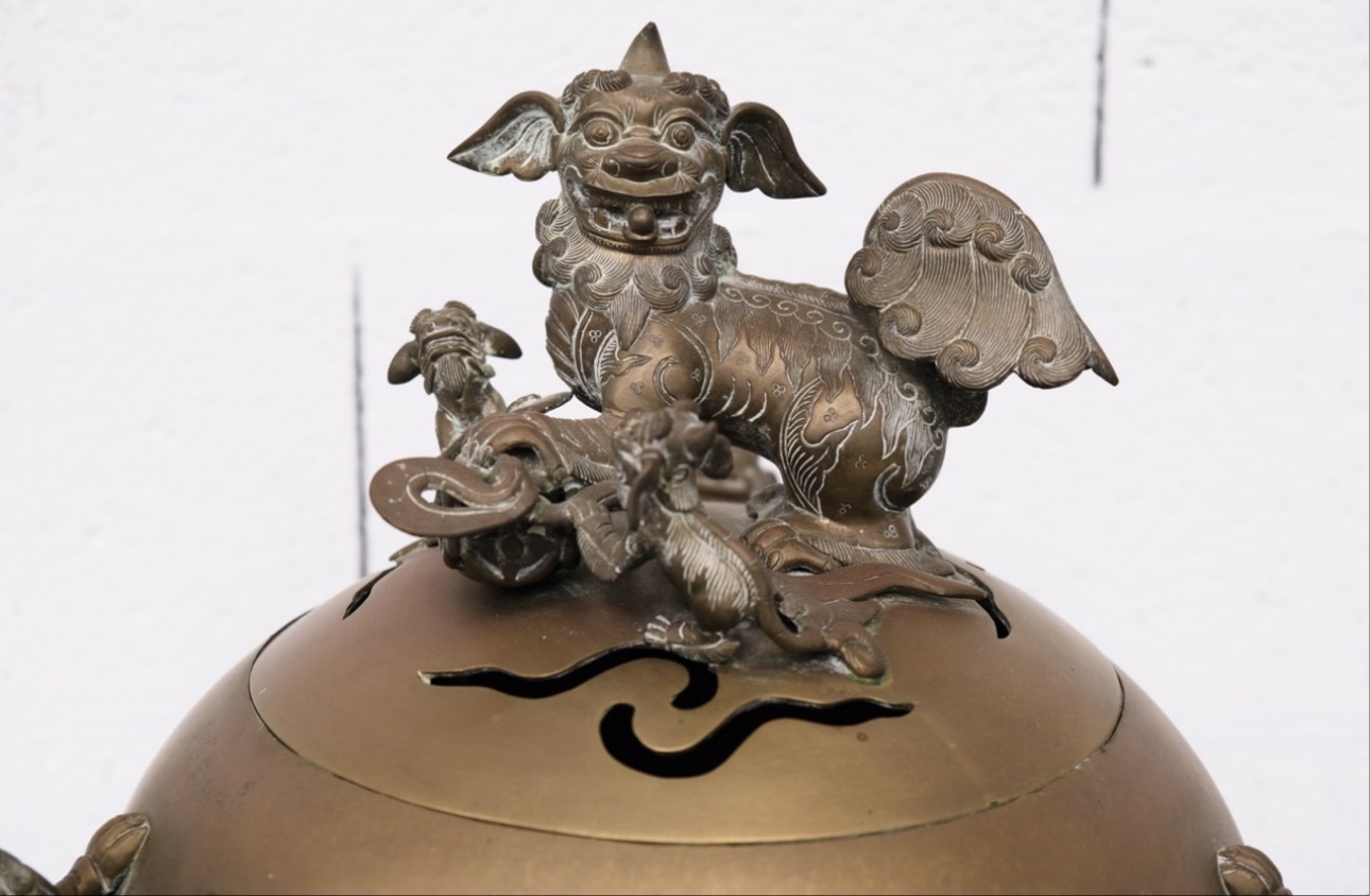 Đỉnh tam ghê