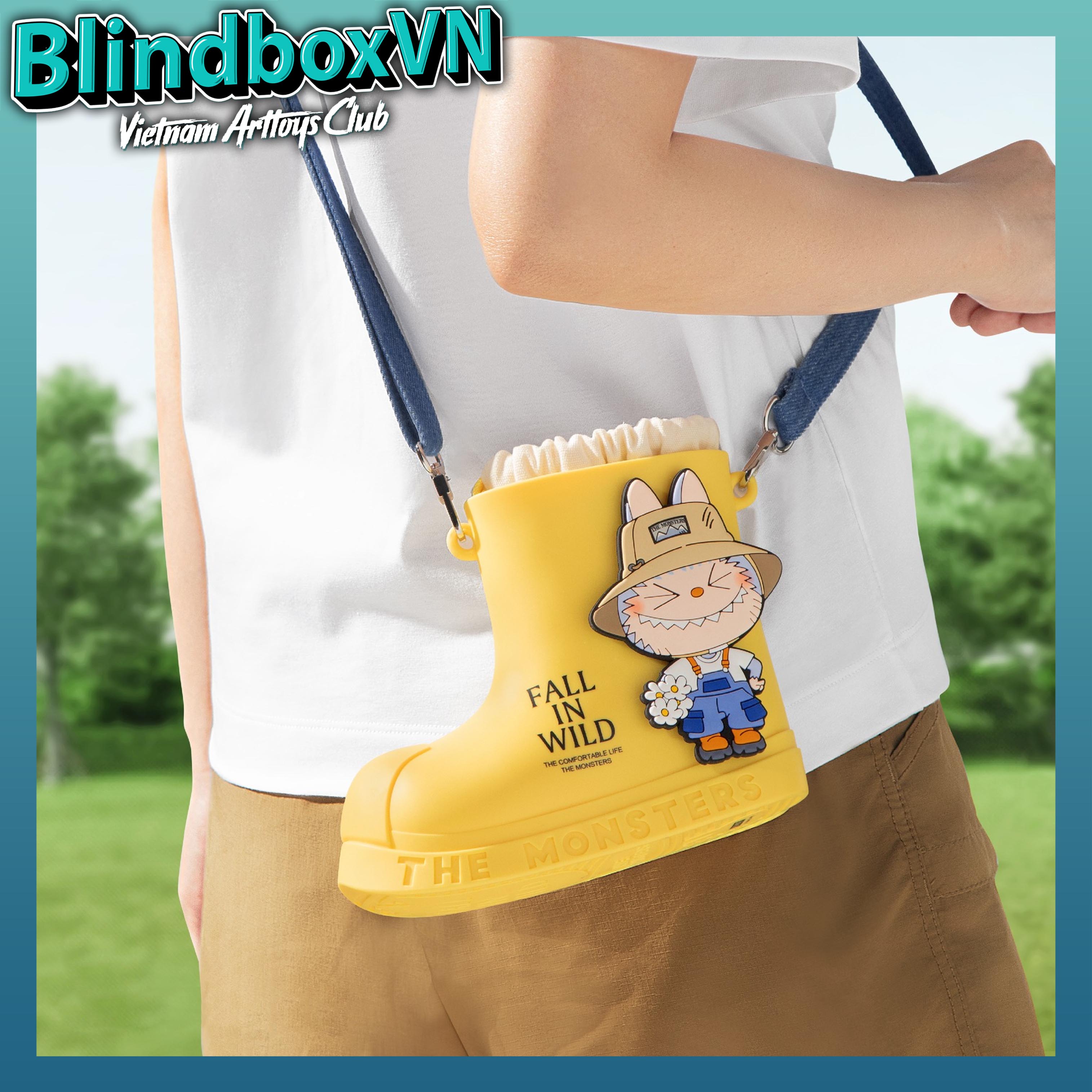 THE MONSTERS FALL IN WILD レインブーツ バック　ラブブ 完売品】 labubu FALL IN WILDレインブーツ バッグ THE MONSTERS