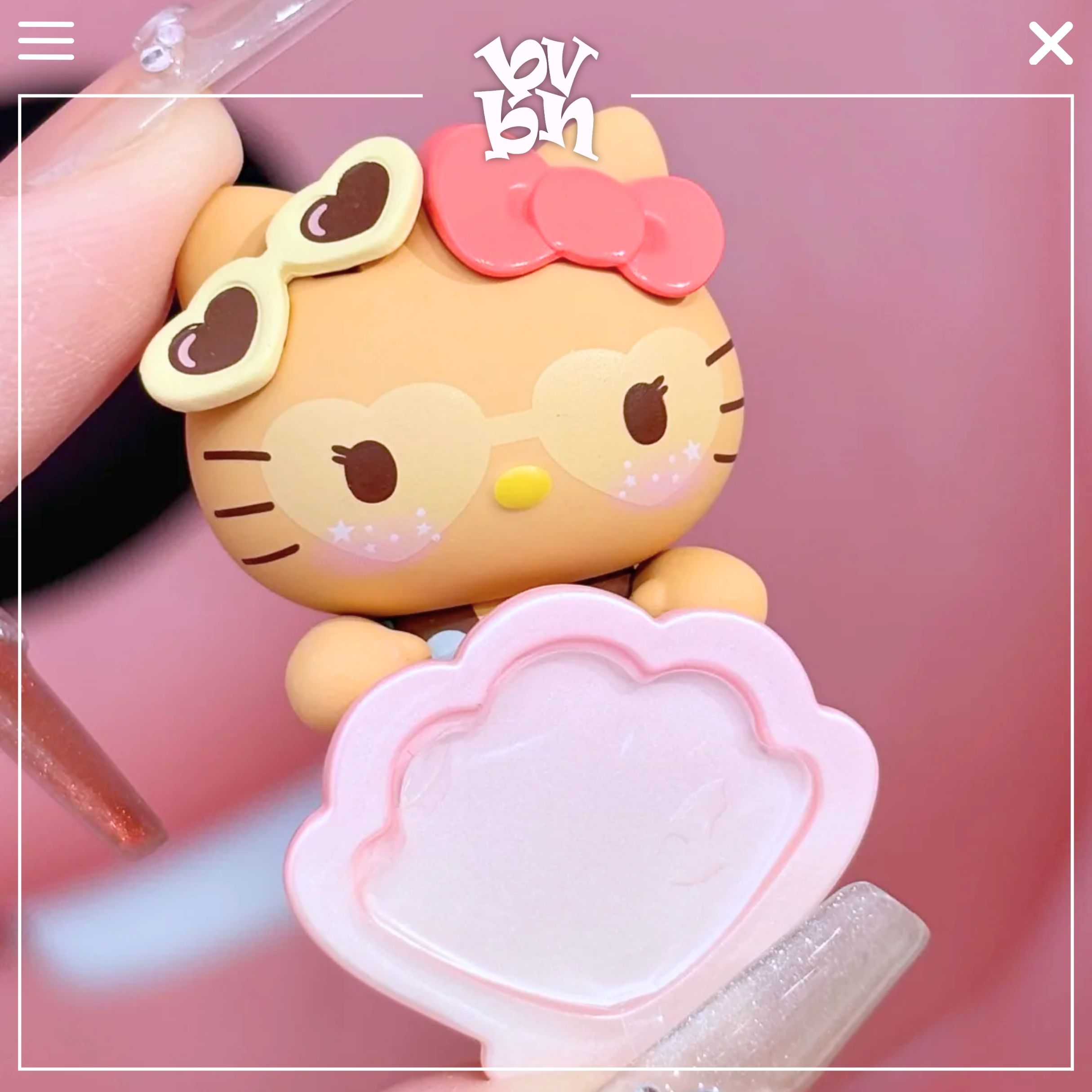 Hippers Hello Kitty Let's Go to the Beach Series Cute Beans Blindbox Series