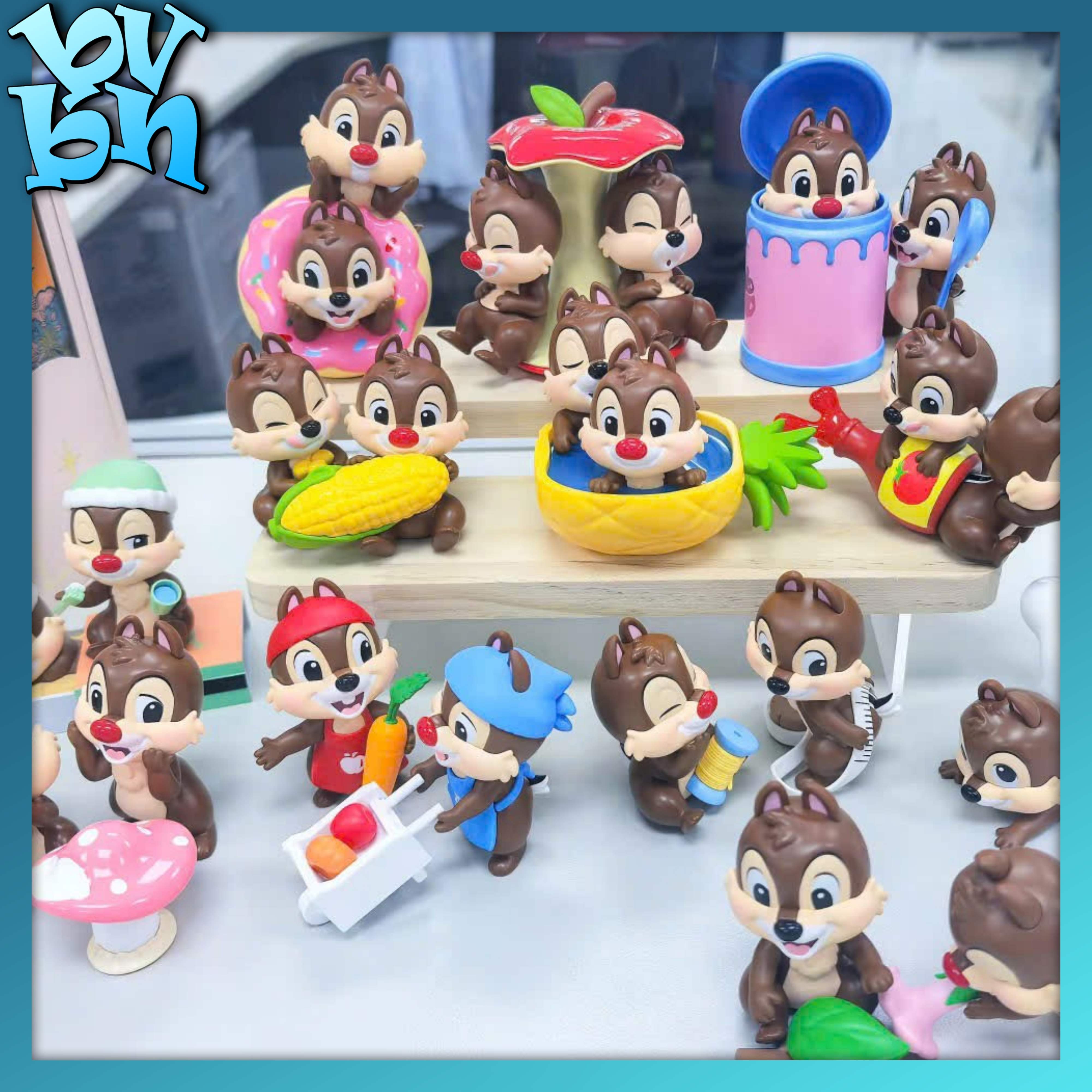 Disney Chip 'n' Dale Fun-loving Brothers Series Figure