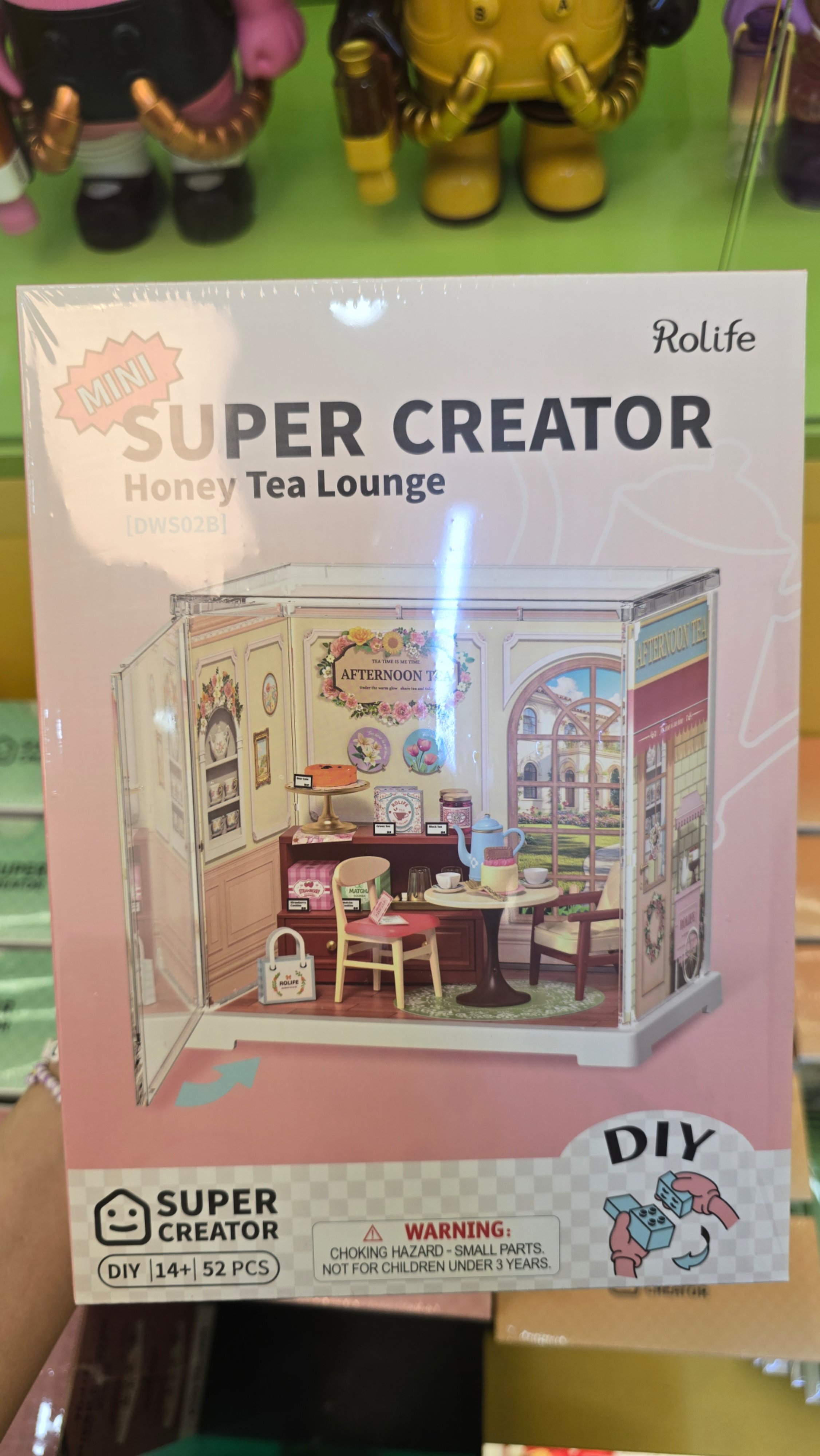 Mô Hình Lắp Ghép Nhà Robotime Rolife Super Creator DIY Miniature House