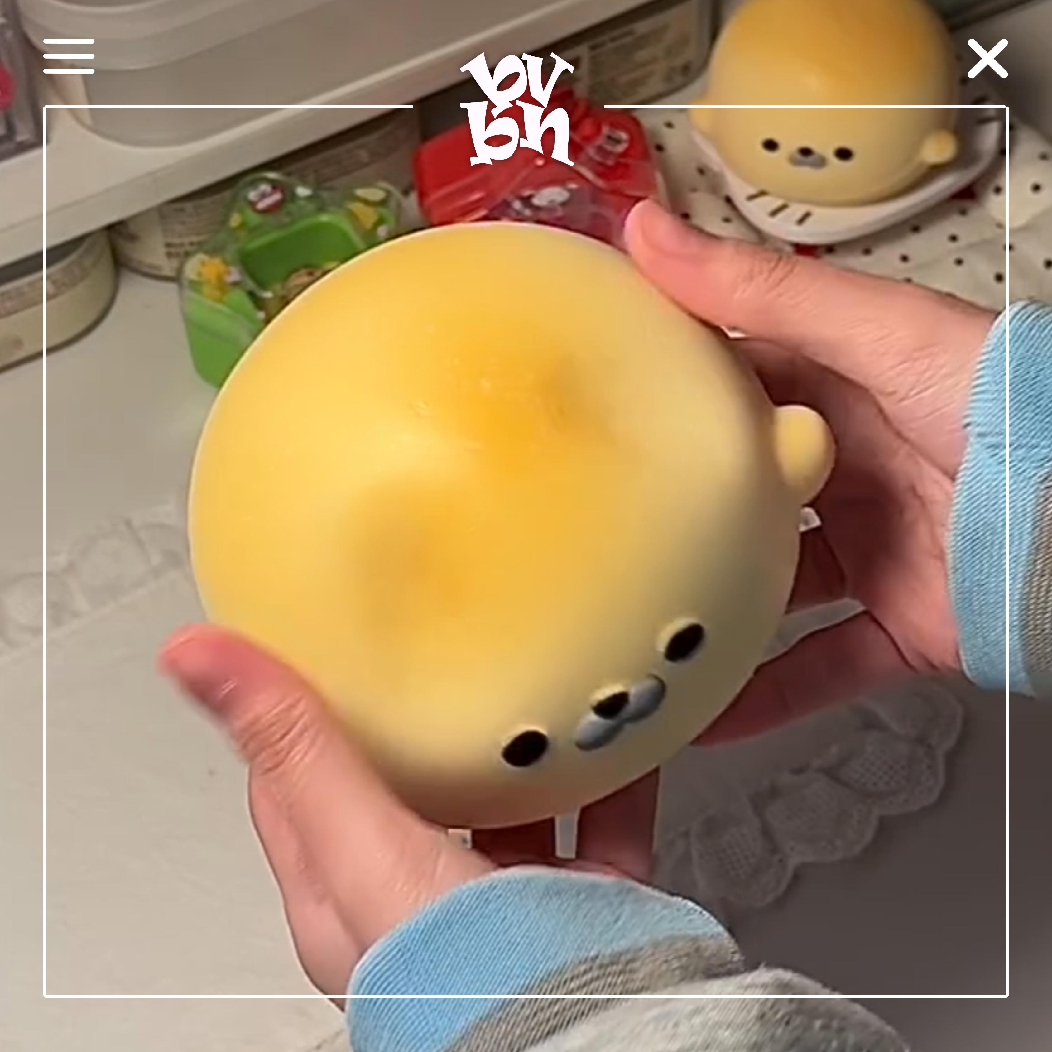 Hachimi Squishy Seal Mochi Plus Yellow