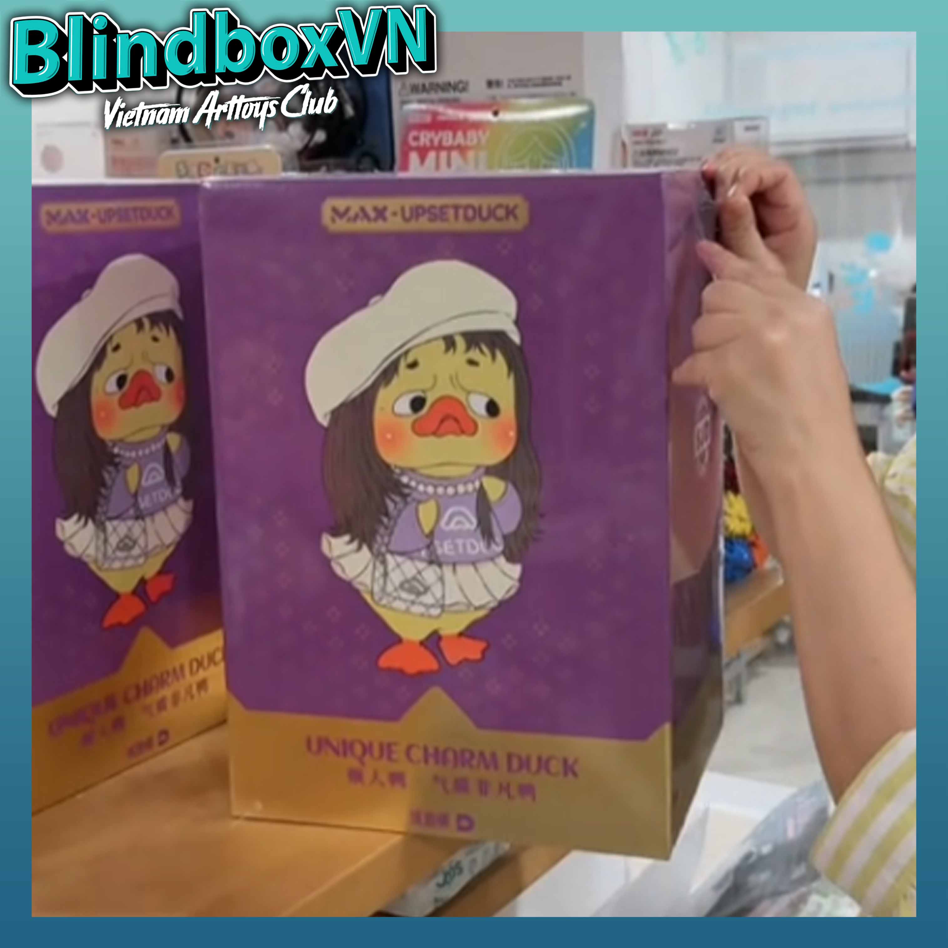 Upset Duck 400% Unique Charm ( Chính hãng )