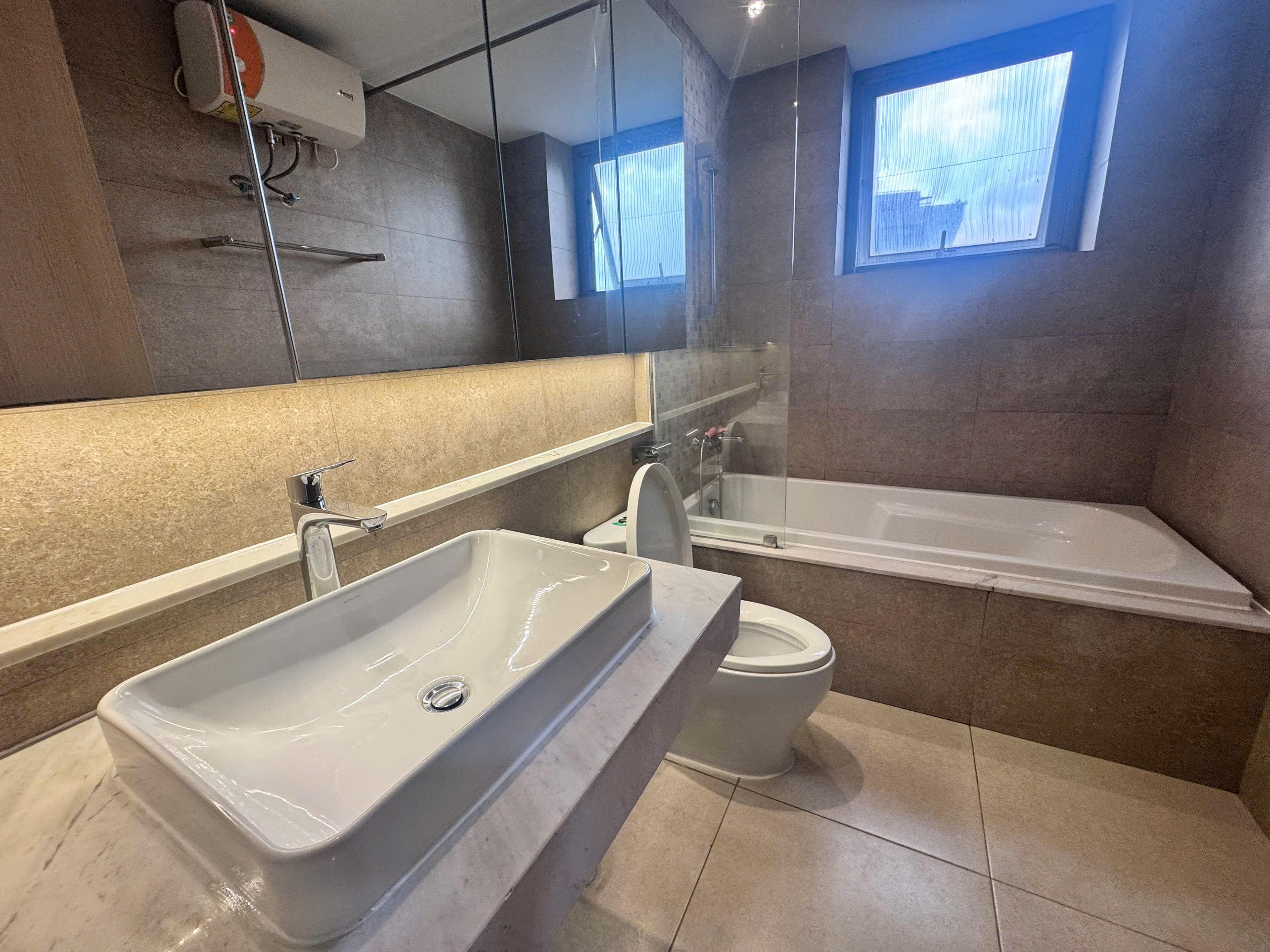 BÁN CĂN HỘ RIVERPARK PREMIER PHÚ MỸ HƯNG 3 PHÒNG | ĐẦY ĐỦ NỘI THẤT | 141M2
