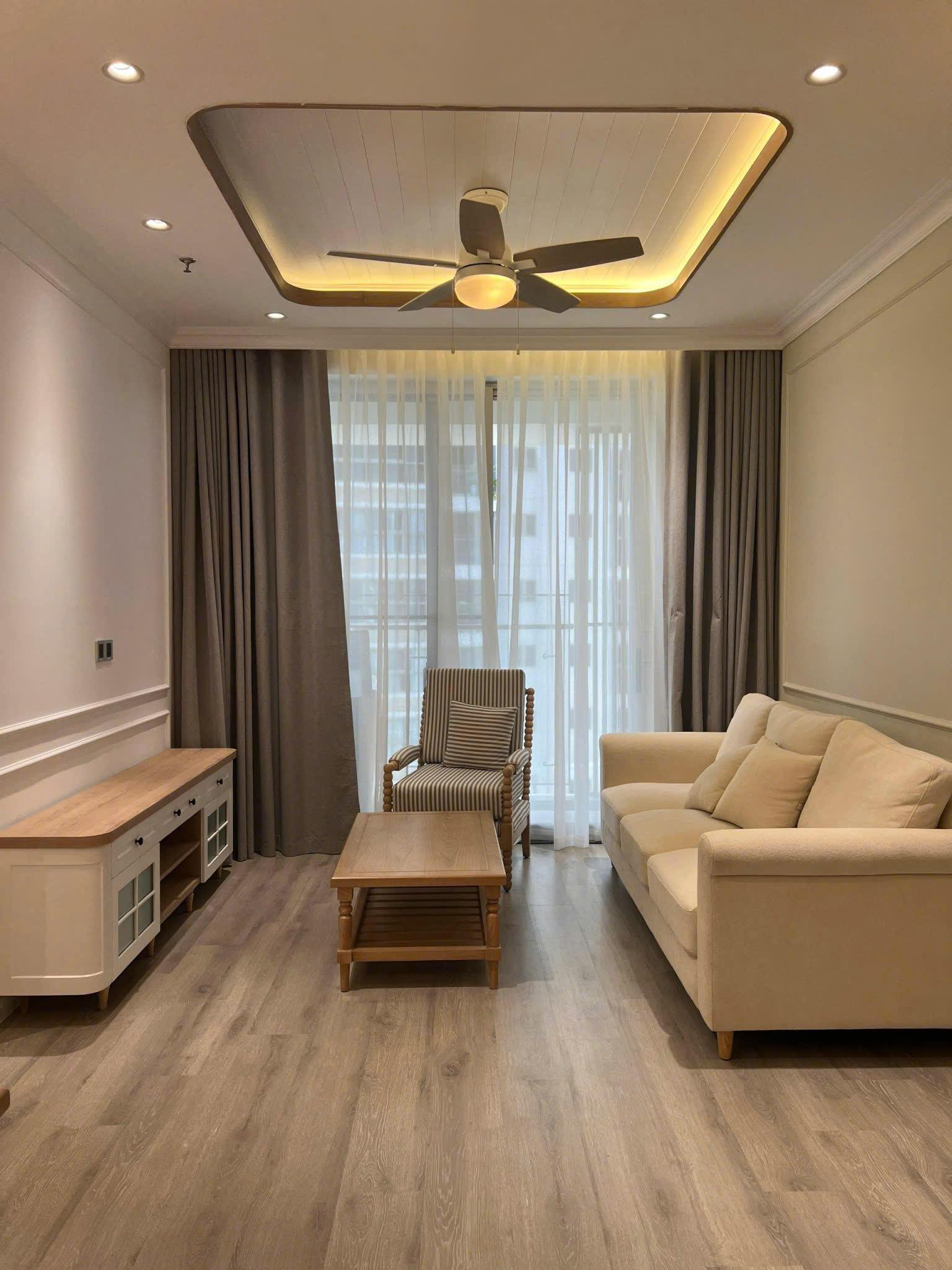 CHO THUÊ CĂN HỘ MIDTOWN M7 2 PHÒNG NGỦ NHÀ SIÊU ĐẸP
