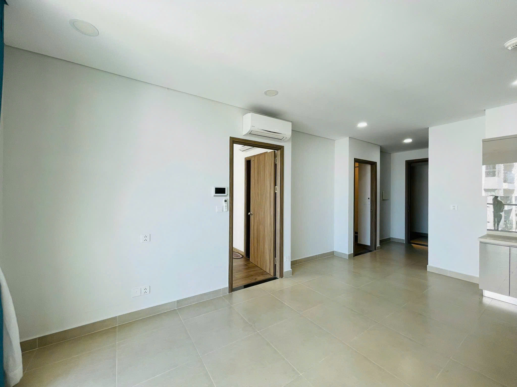 CHO THUÊ CĂN HỘ SKY 89 QUẬN 7 – 65M² – 2 PHÒNG NGỦ – NỘI THẤT CƠ BẢN