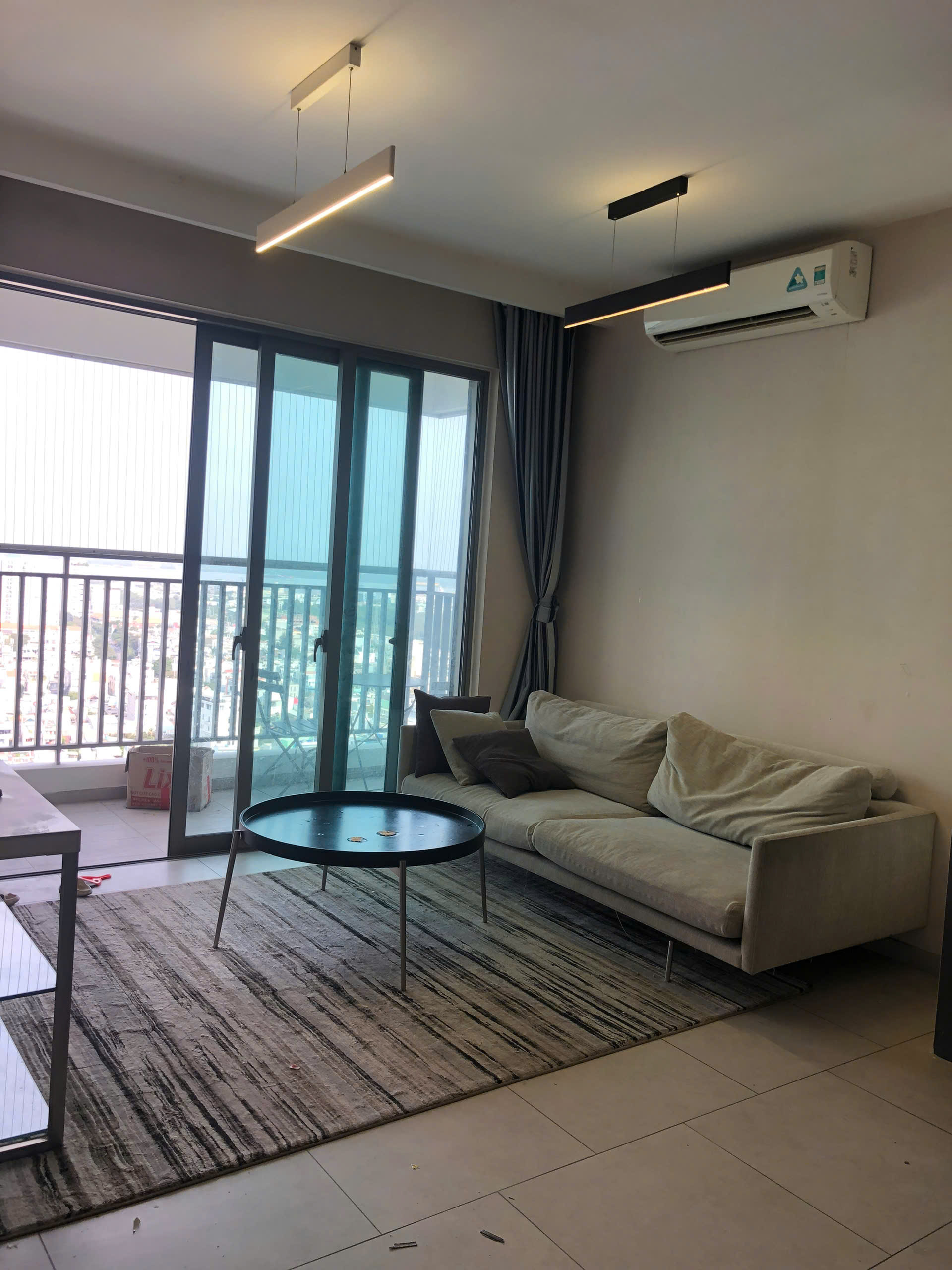 CHO THUÊ CĂN HỘ RIVIERA POINT 91M2 – 2PN – FULL NỘI THẤT