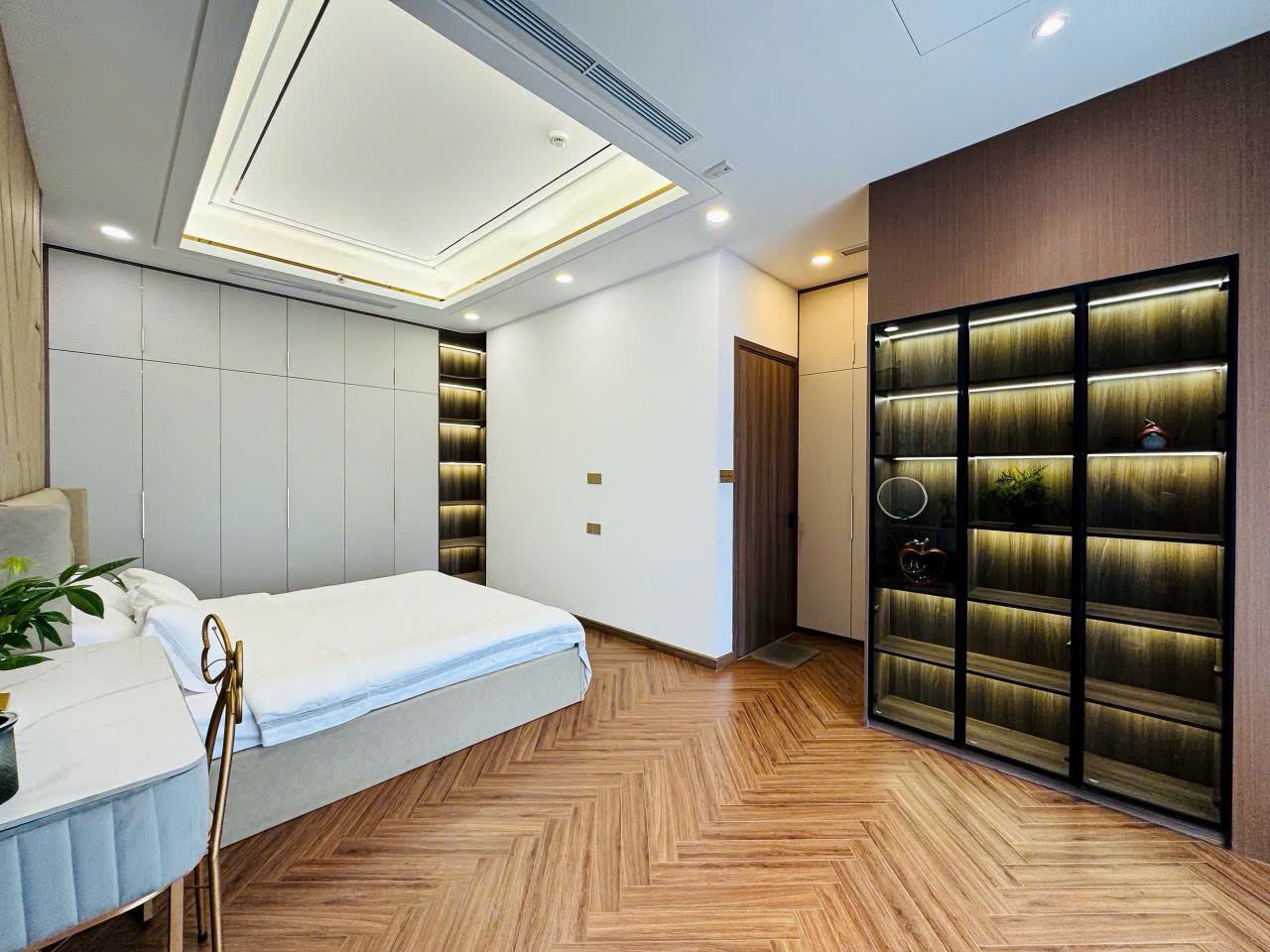 BÁN TOPHOUSE THE ASCENTIA 131.5M2 2PN 2WC FULL NỘI THẤT NHẬP KHẨU