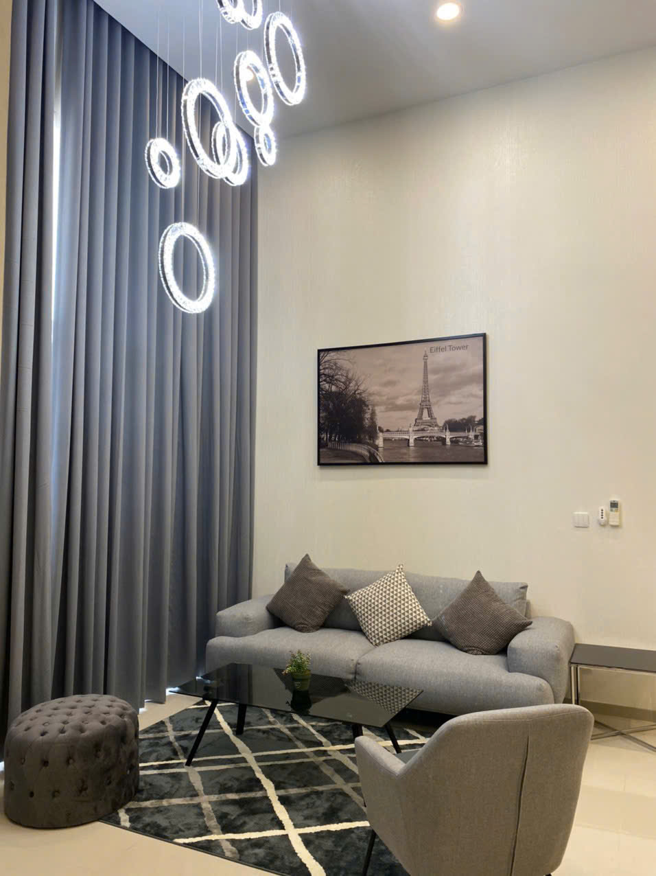CHO THUÊ CĂN HỘ THE VIEW – 2 PHÒNG NGỦ + KHO, 105M², TRẦN CAO, FULL NỘI THẤT