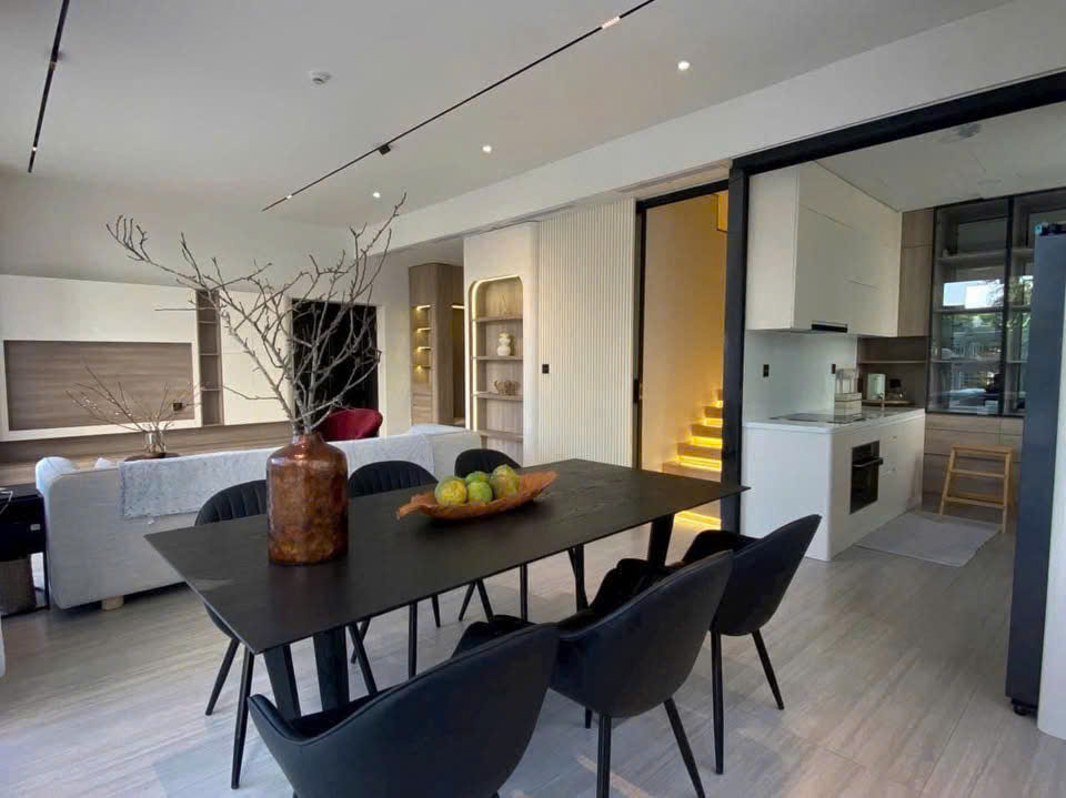 BÁN GẤP GROUNDHOUSE HAPPY VALLEY PHÚ MỸ HƯNG – 250M² | SÂN VƯỜN RIÊNG