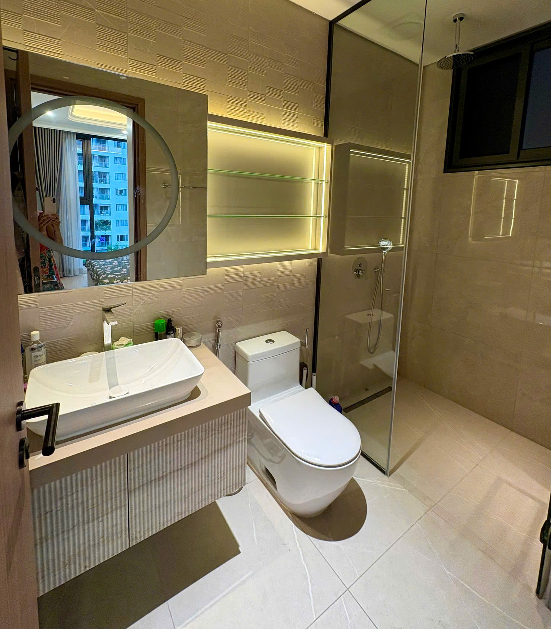 BÁN CĂN HỘ THE AURORA PHÚ MỸ HƯNG QUẬN 7 – 75M² | 2 PHÒNG NGỦ | FULL NỘI THẤT