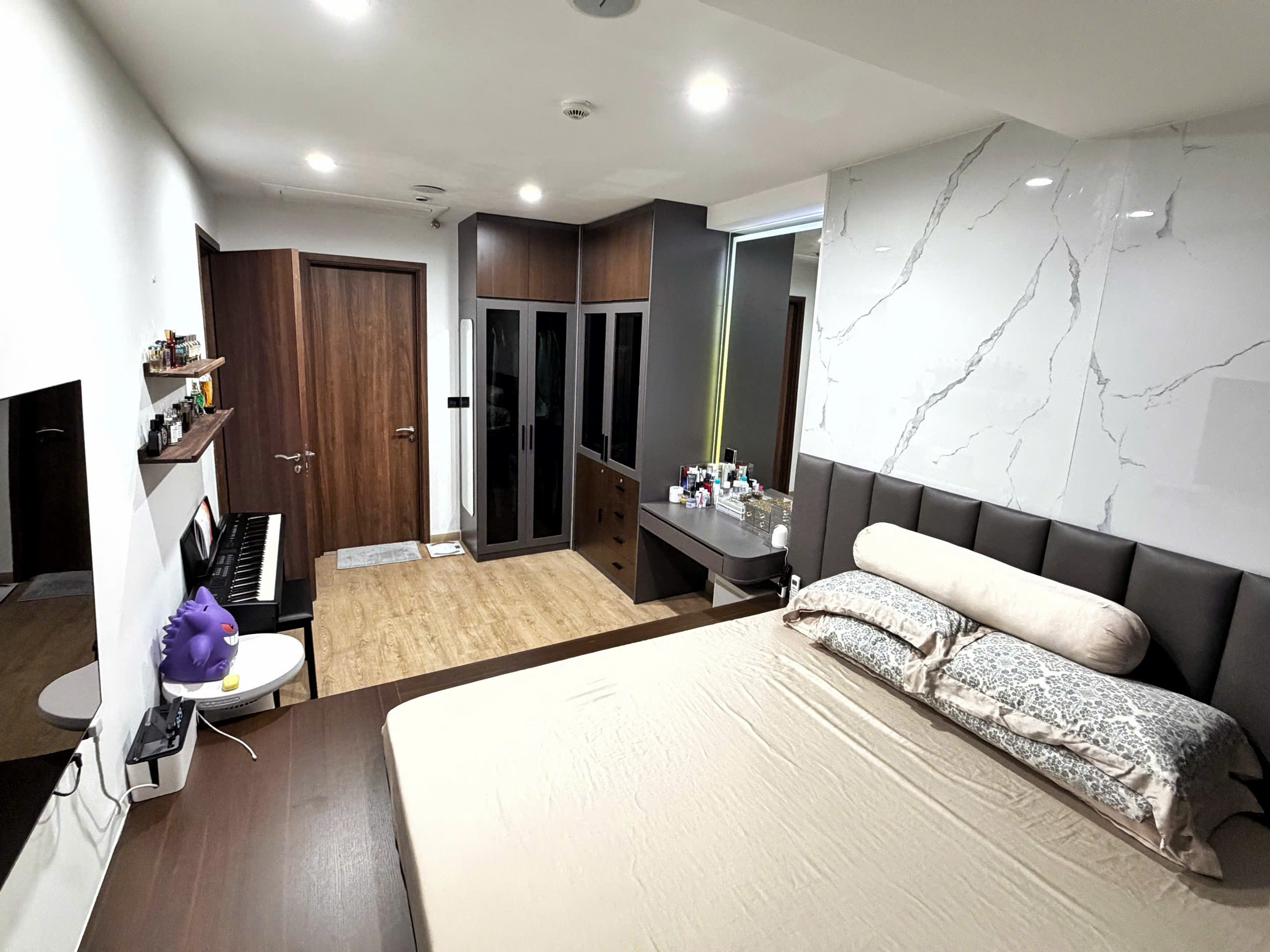 BÁN CĂN HỘ MIDTOWN M7 – 78M² – 2 PHÒNG NGỦ – NỘI THẤT CAO CẤP – CÓ Ô XE