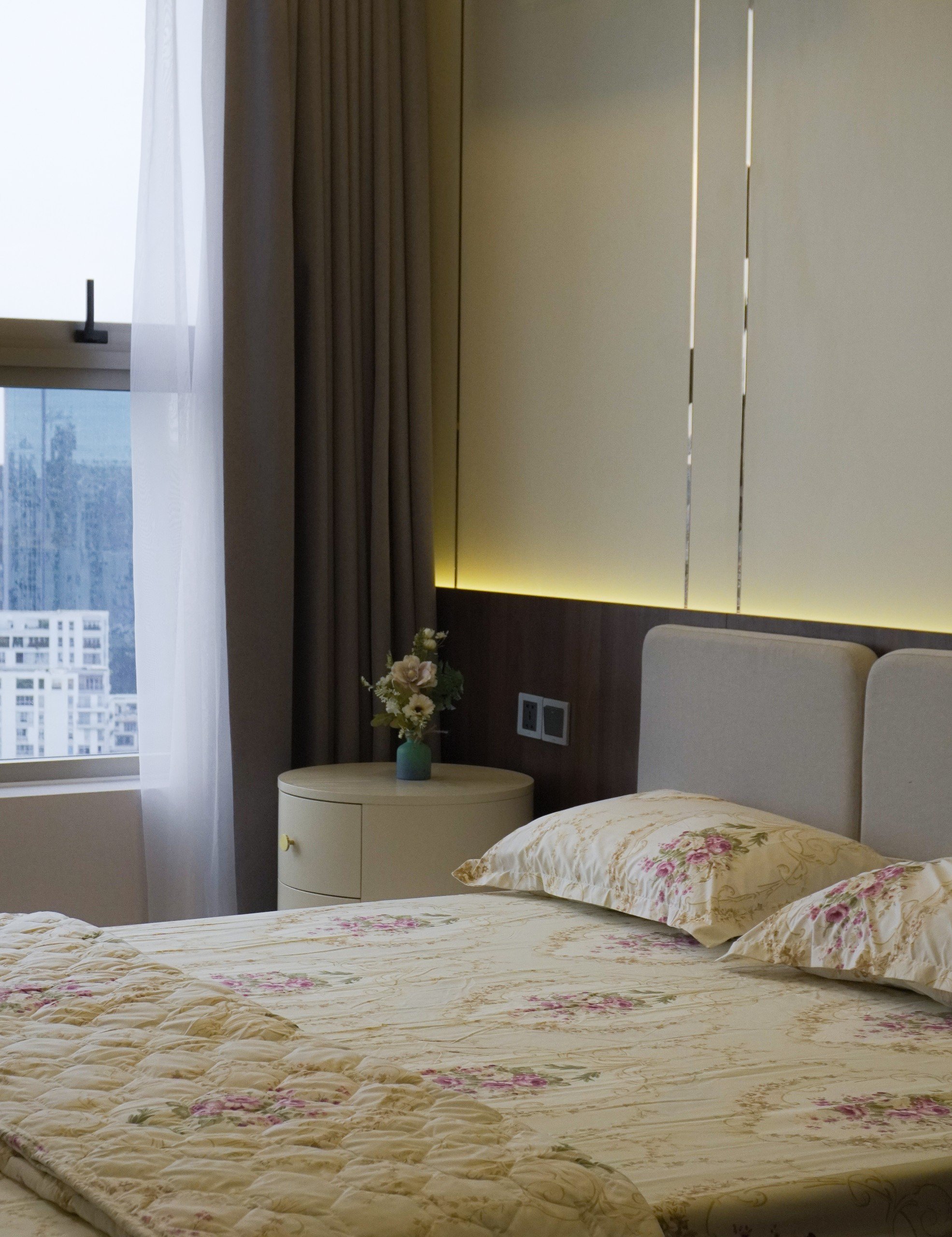 CHO THUÊ CĂN HỘ MIDTOWN M8 THE PEAK PHÚ MỸ HƯNG – 123M² – 3PN – FULL NỘI THẤT