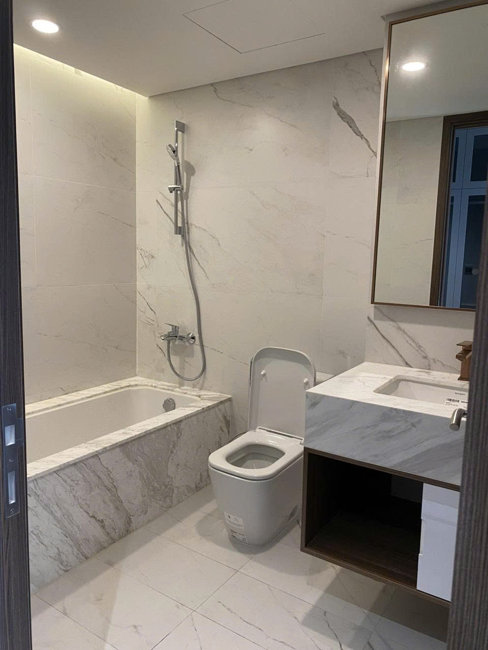 BÁN CĂN HỘ MIDTOWN THE PEAK – 124M² – 3PN – VIEW SÔNG – FULL NỘI THẤT CAO CẤP