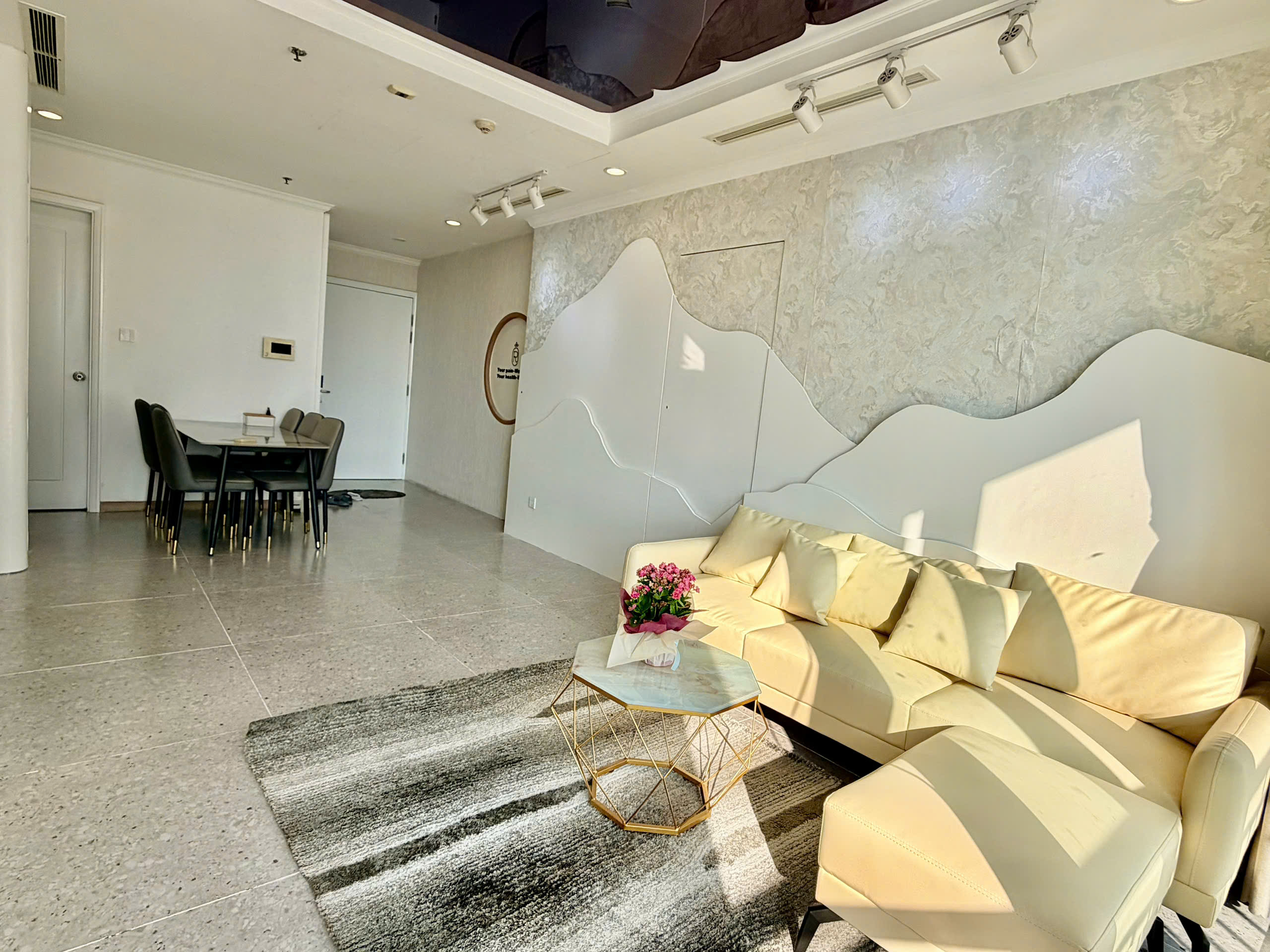 CHO THUÊ CĂN HỘ VINHOMES CENTRAL PARK BÌNH THẠNH | 3 PHÒNG NGỦ | NỘI THẤT ĐẦY ĐỦ