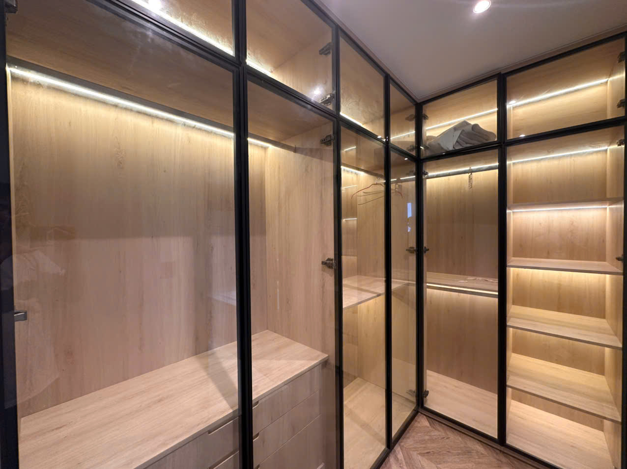 BÁN GẤP CĂN HỘ THE ASCENTIA PHÚ MỸ HƯNG 3PN 108M2 FULL NỘI THẤT VIEW BIỆT THỰ