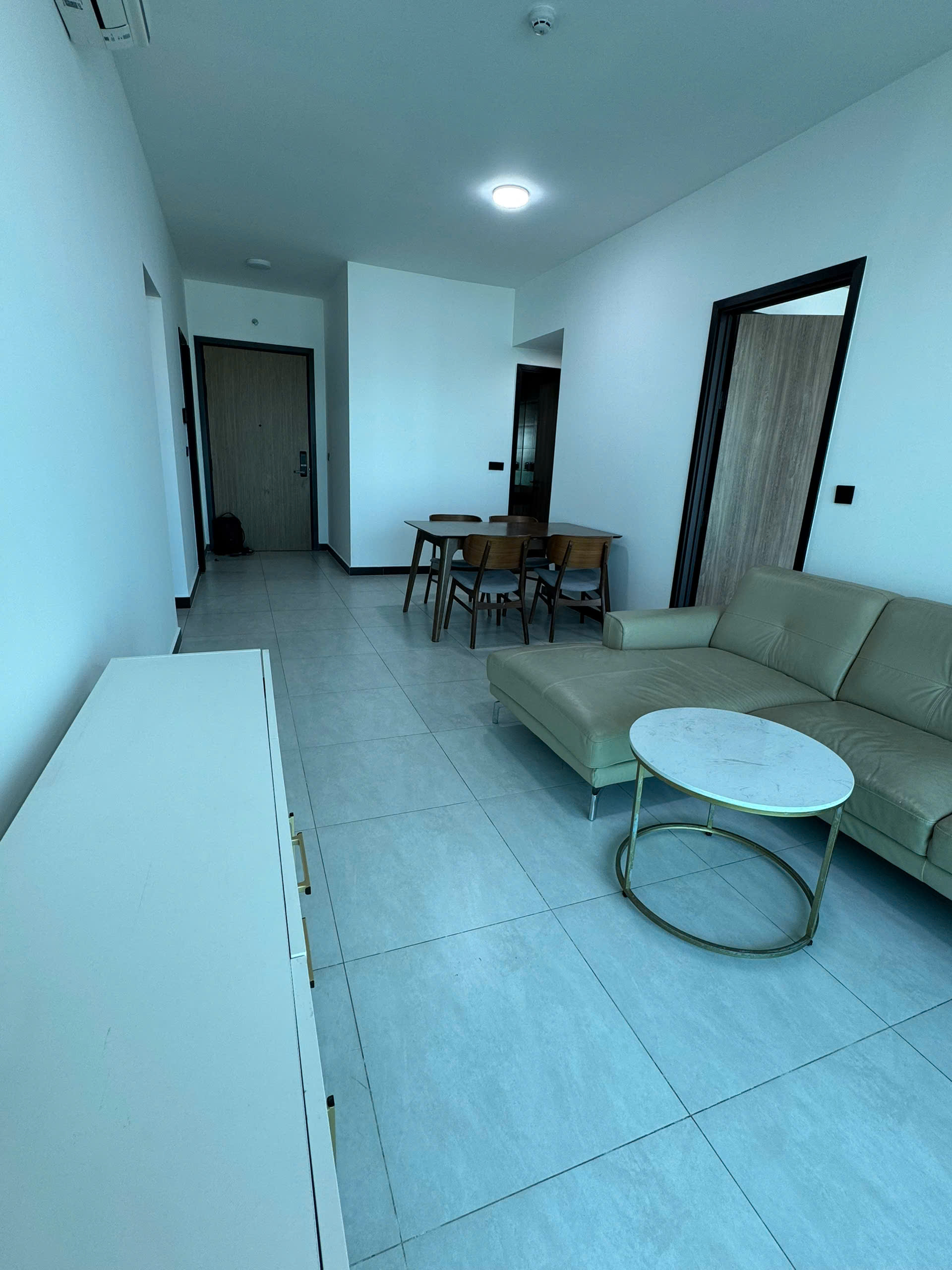 CHO THUÊ CĂN HỘ DELASOL QUẬN 4 – 2 PHÒNG NGỦ, 83M², FULL NỘI THẤT