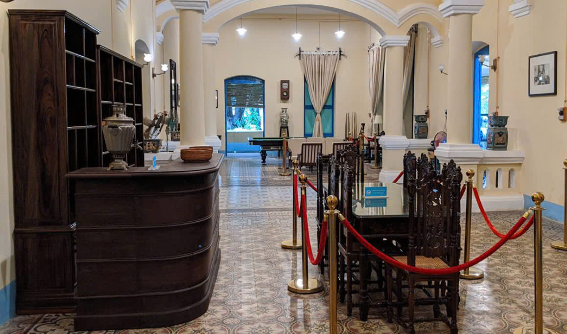 KHÁM PHÁ DINH CHÚA ĐẢO