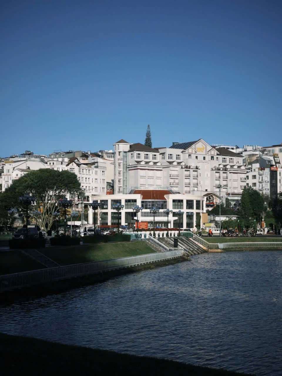 🌺 𝐕𝐢𝐯𝐮 Đ𝐚̀ 𝐋𝐚̣𝐭 𝐭𝐡𝐚́𝐧𝐠 𝟏𝟐 - 𝐂𝐡𝐞𝐜𝐤 𝐢𝐧 𝐅𝐞𝐬𝐭𝐢𝐯𝐚𝐥 🌼