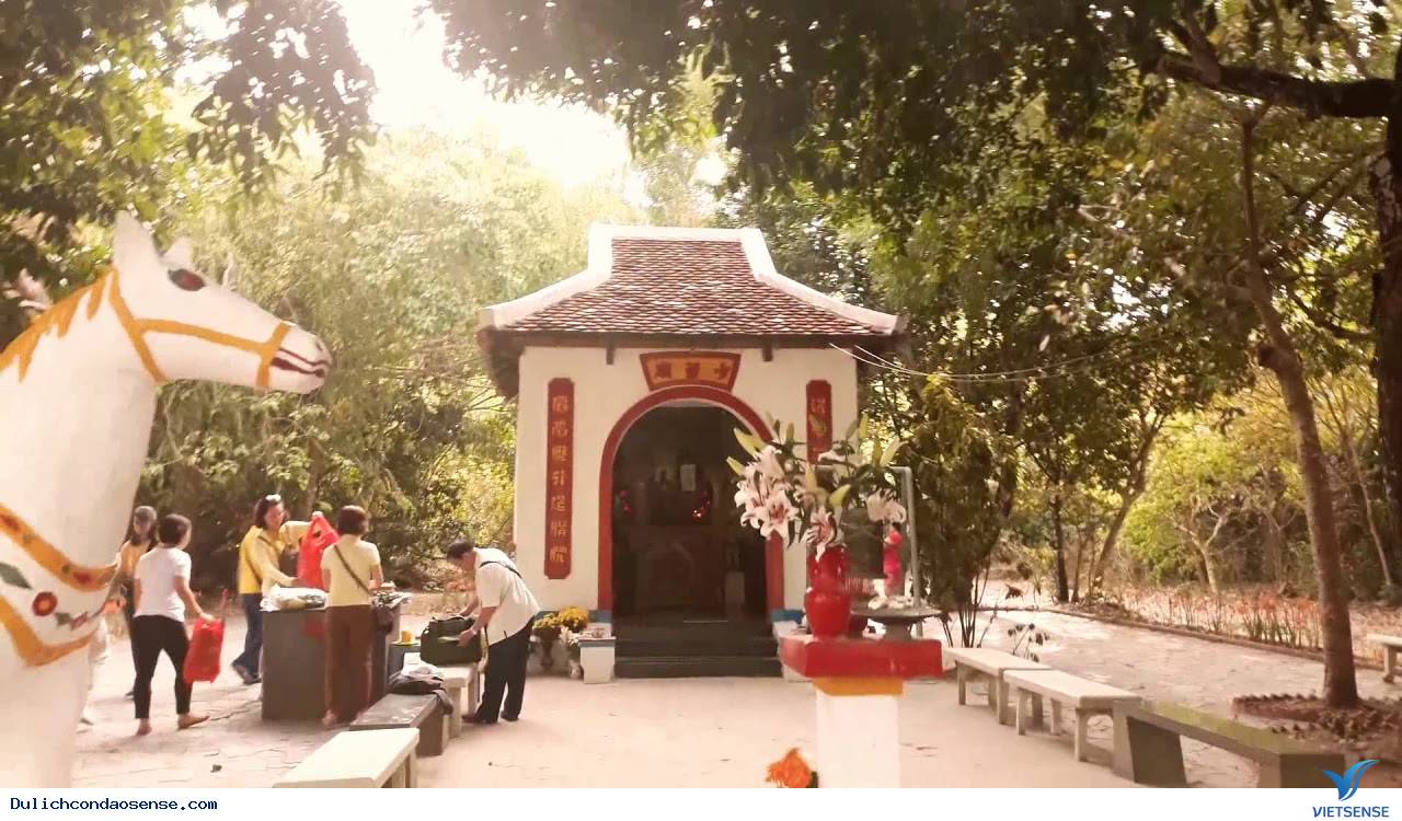 SẢN PHẨM LAND TOUR CÔN ĐẢO-KHÁM PHÁ BẮC ĐẢO, ĐẦM TRẦU