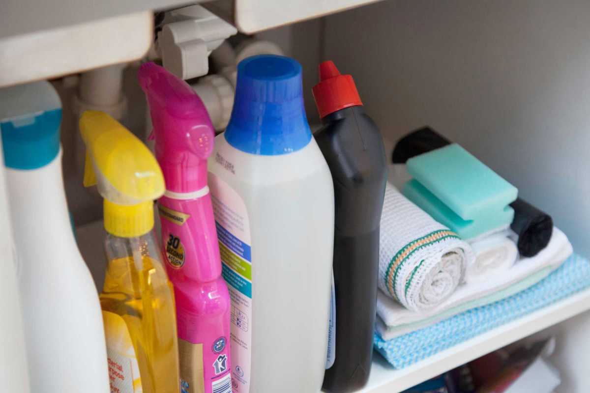 5 giải pháp hạn chế tác động của chất tẩy rửa đối với sức khoẻ