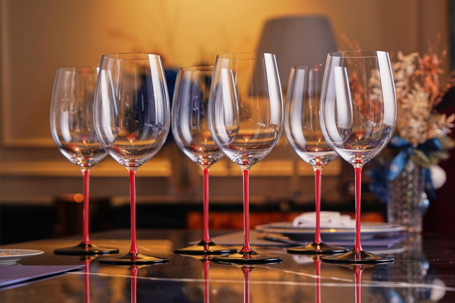 Những thiết bị dụng cụ nên có tại nhà cho người sành rượu vang