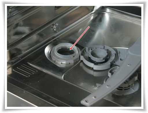 Vì sao máy rửa bát cần dùng muối? HD sử dụng muối rửa đúng cách