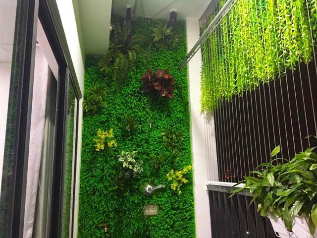Tường cây cỏ giả