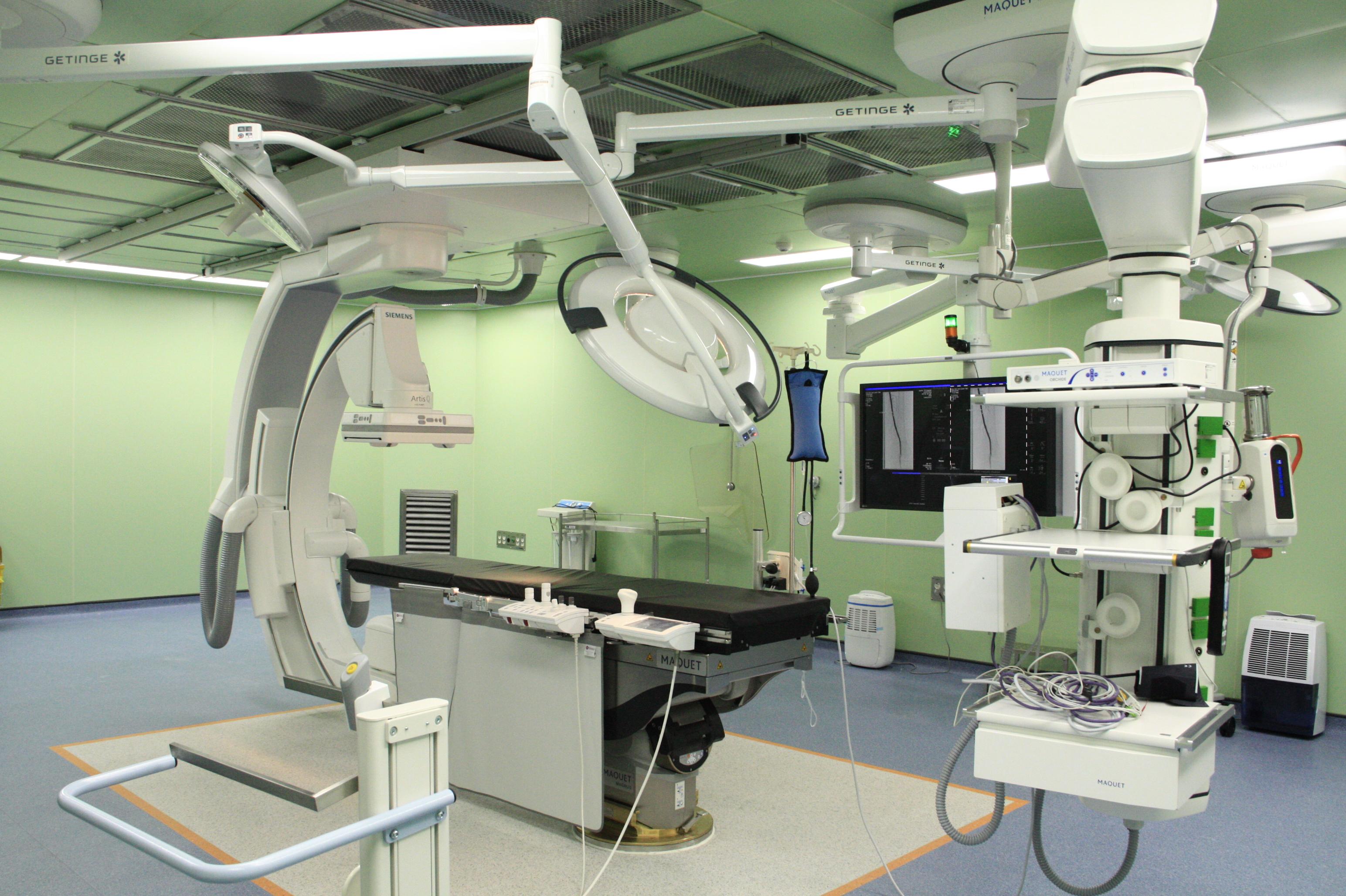 Thiết Bị Phòng Mổ: Vai Trò, Lựa Chọn và Xu Hướng Công Nghệ Mới Trong Ngành Y Tế