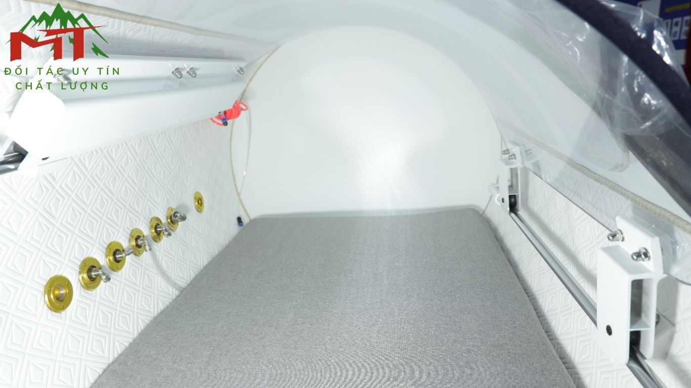 buồng oxy cao áp phục hồi chức năng