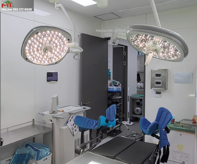 đèn mổ treo trần m310