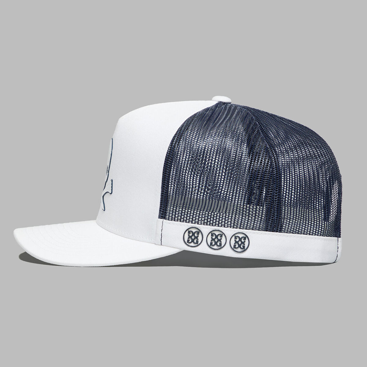 NÓN SILICONE SKULL & TEES TRUCKER