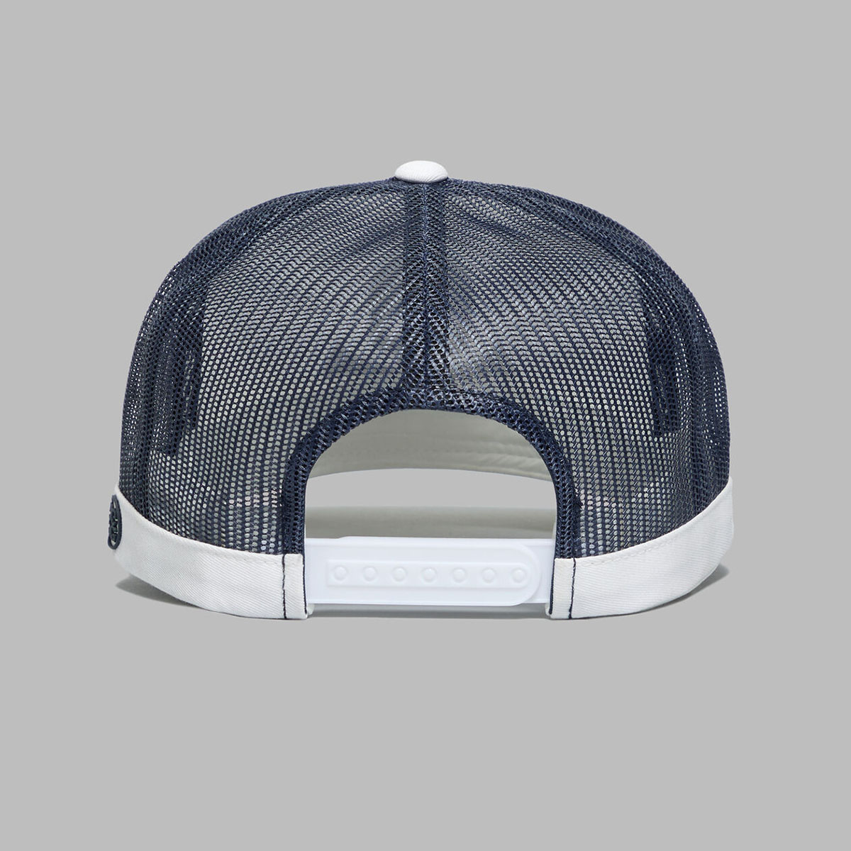 NÓN SILICONE SKULL & TEES TRUCKER
