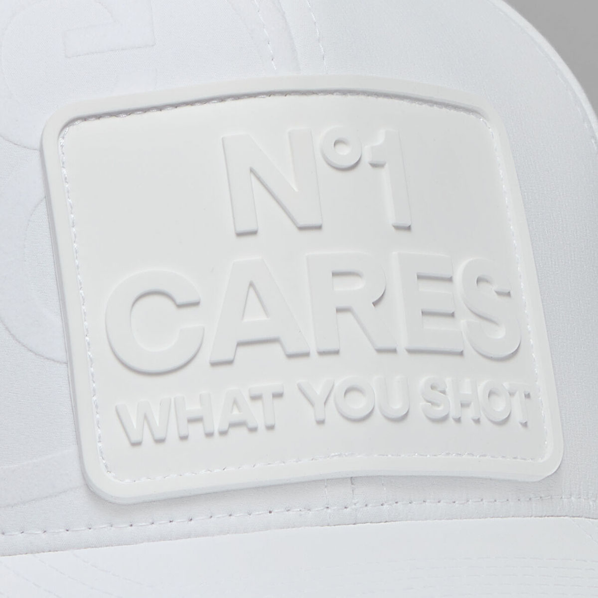 NÓN NO1 CARES PATCH PERFORATED DELTA