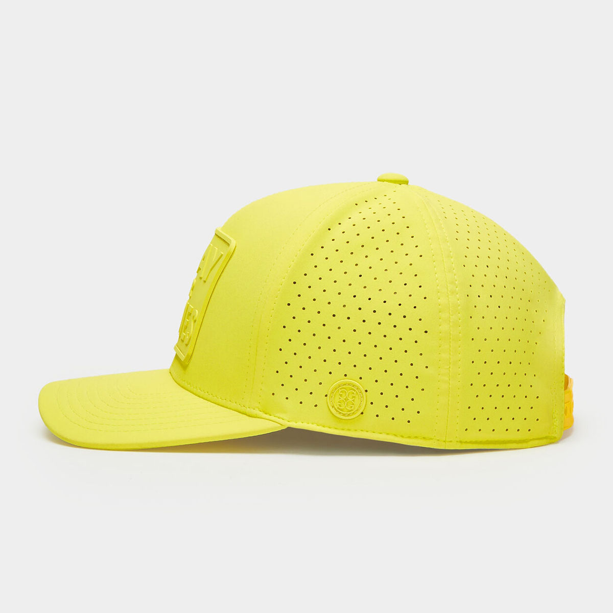 NÓN PRAY FOR BIRDIES PERFORATED FEATHERWEIGHT TECH SNAPBACK