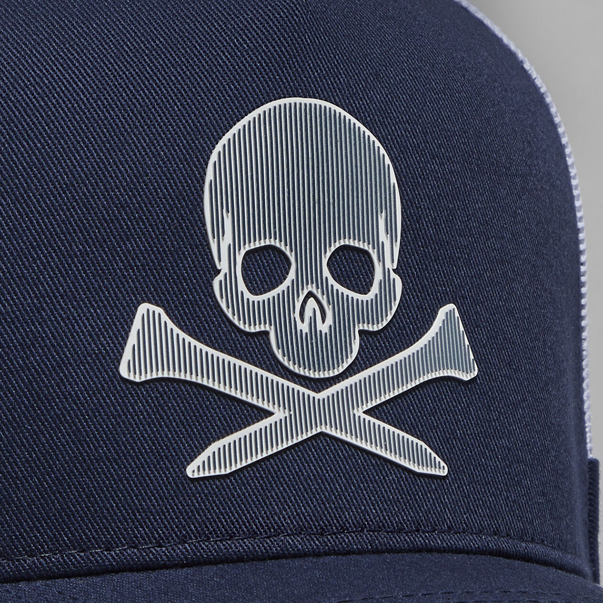 NÓN SILICONE SKULL & TEES TRUCKER