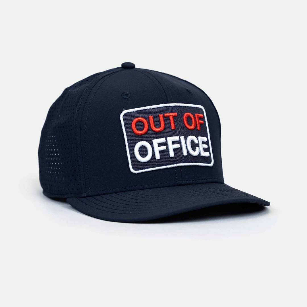 NÓN OUT OF OFFICE SNAPBACK