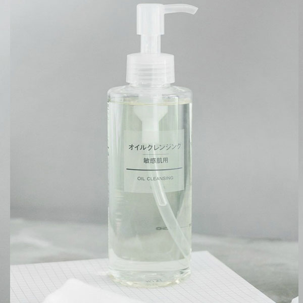 Dầu tẩy trang Muji Cleansing Oil cho da dầu, da nhạy cảm chai 200ml