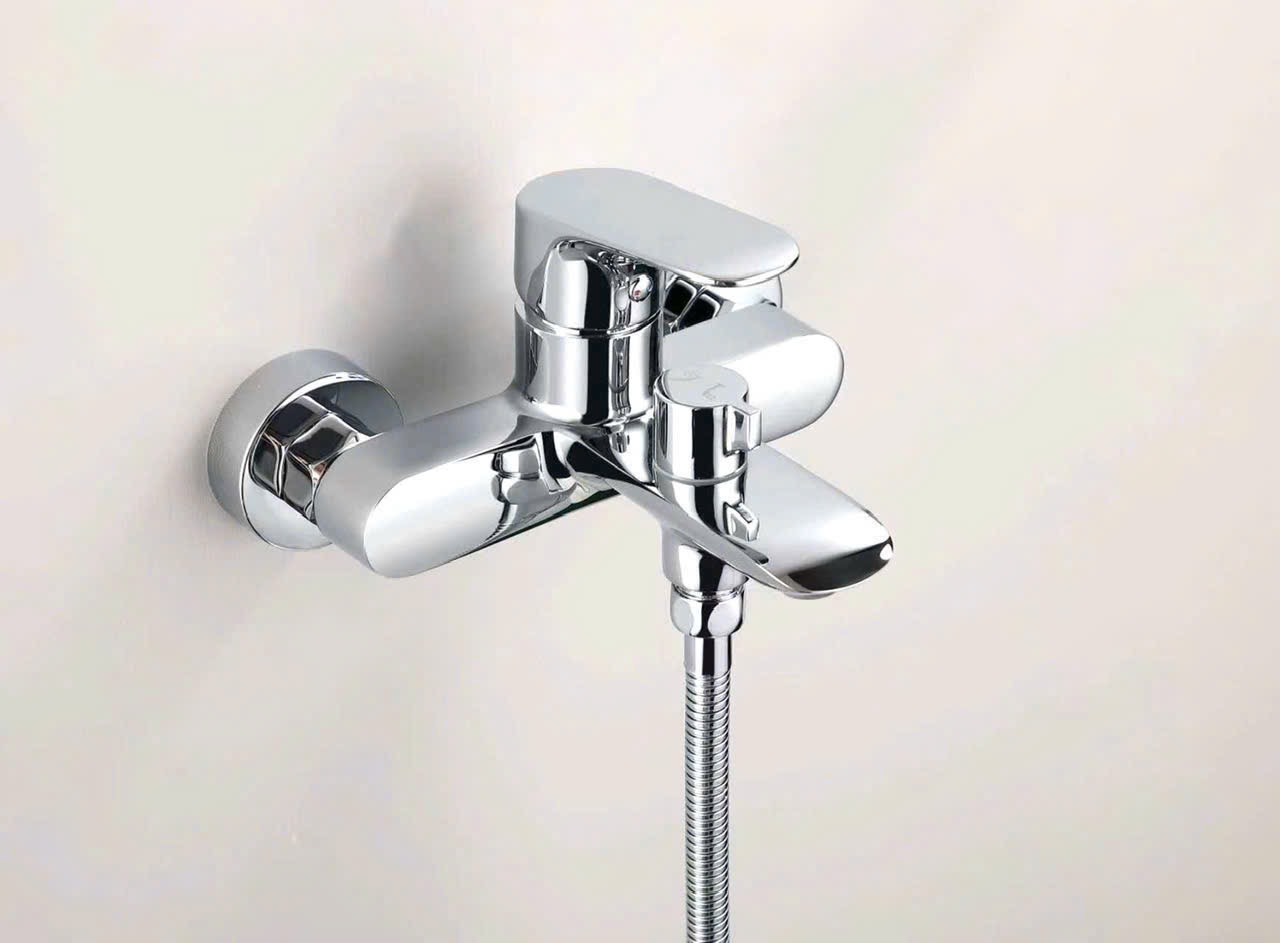 SEN TẮM NÓNG LẠNH DL205S
