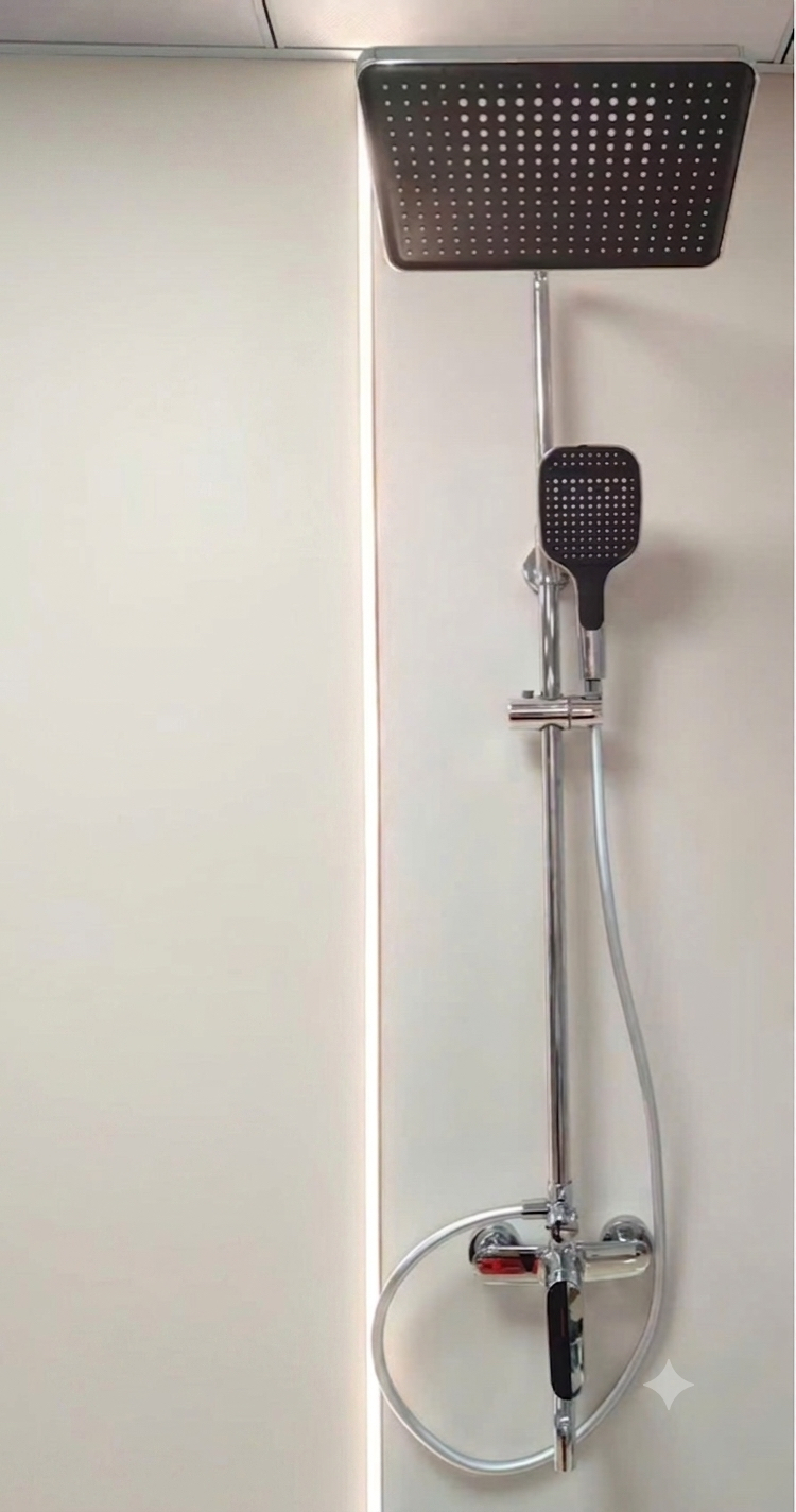 SEN TẮM ĐỨNG NÓNG LẠNH DL7011