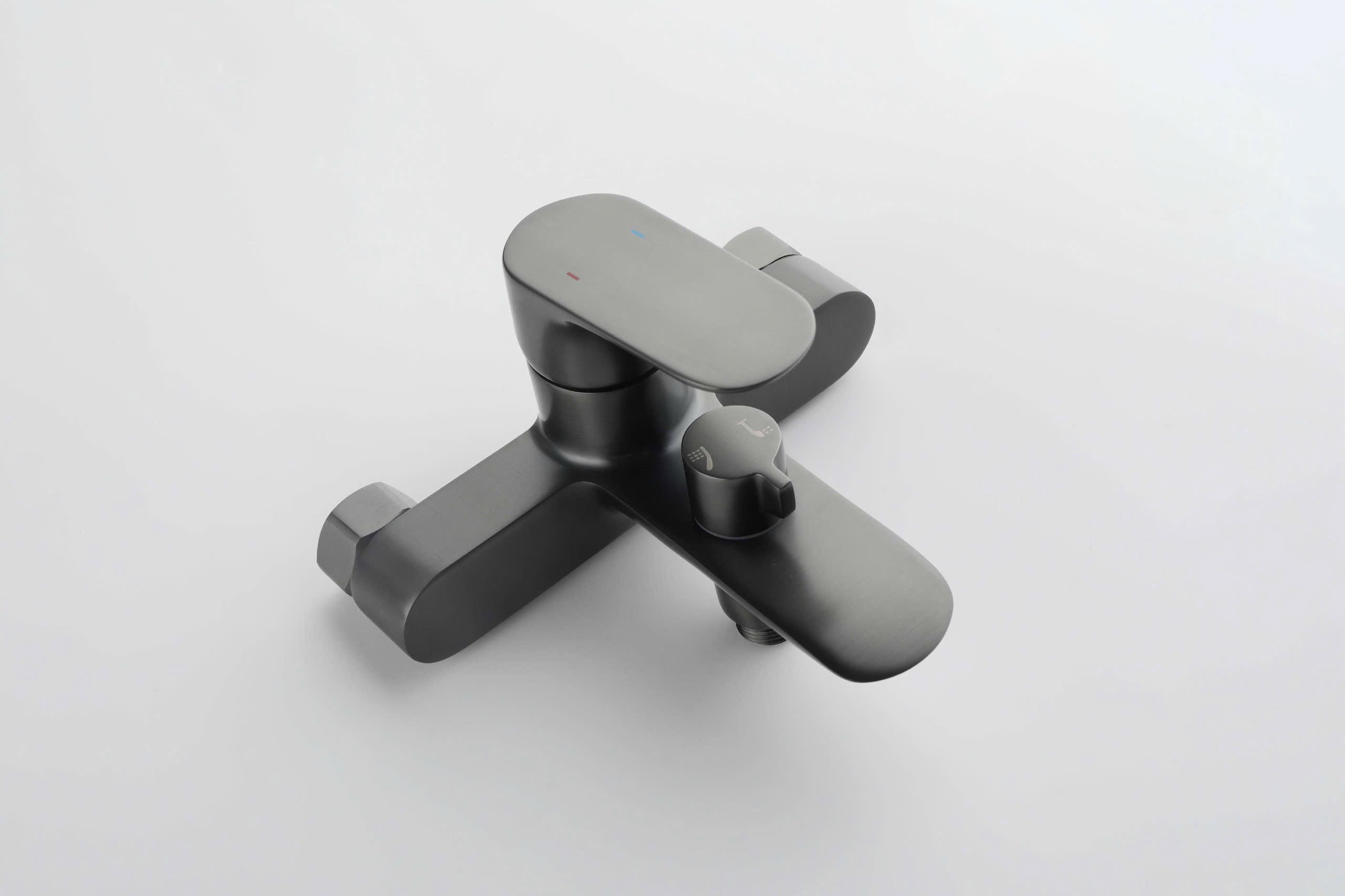 SEN TẮM NÓNG LẠNH DL206S