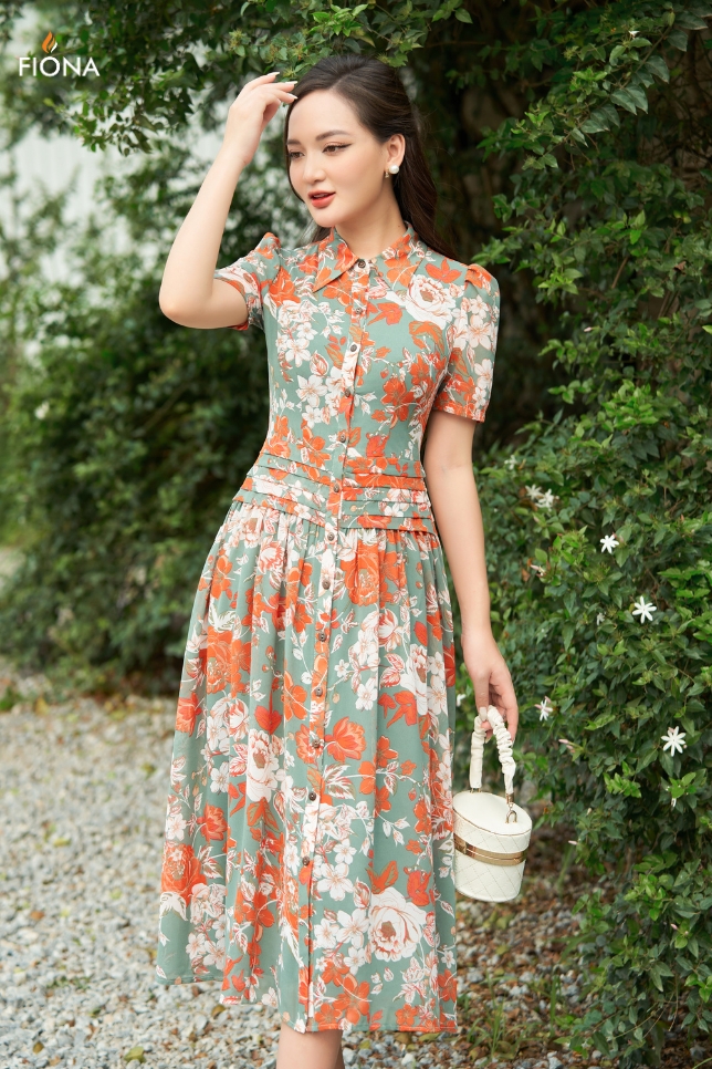 đầm đẹp tuổi trung niên