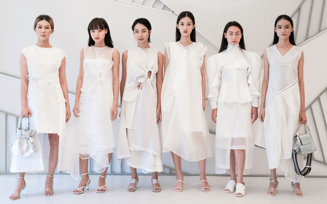 Thời trang thiết kế cao cấp