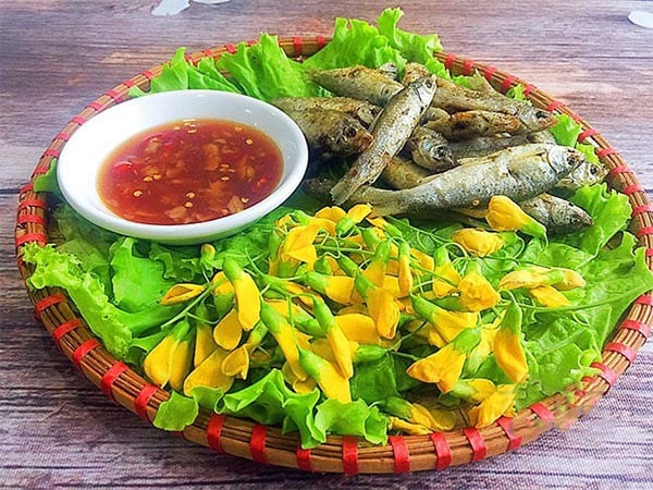 Review khu ẩm thực sinh thái sen nam bộ
