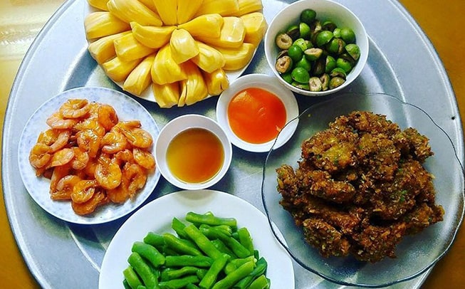 List thực đơn ẩm thực hàng ngày