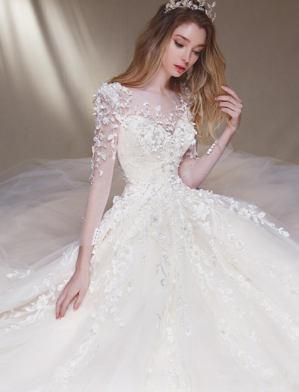 váy bồng bềnh cho cô dâu